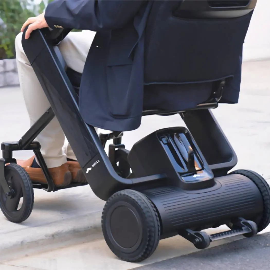 Elektryczny wózek inwalidzki WHILL model F